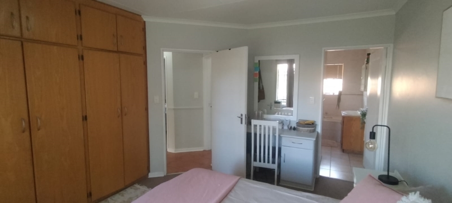 3 Bedroom Property for Sale in Heuwelsig Free State